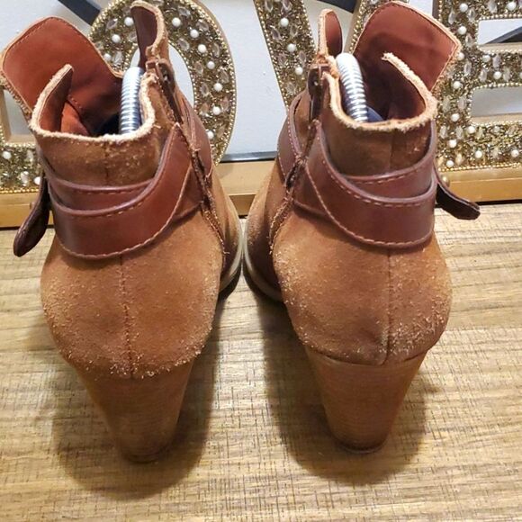Crown Vintage Liberty Womens Brown Leather Block Heel Ankle Booties Sz 10M - Picture 3 of 8